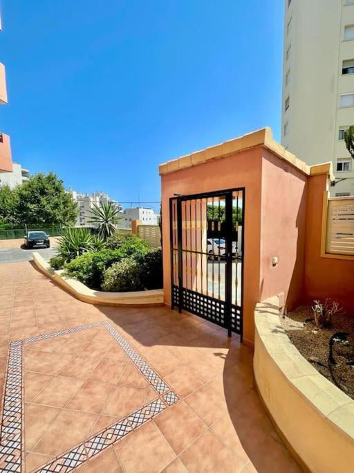 Vistas Al Mar Desde El Corazon De Calpe Apartment Exterior photo